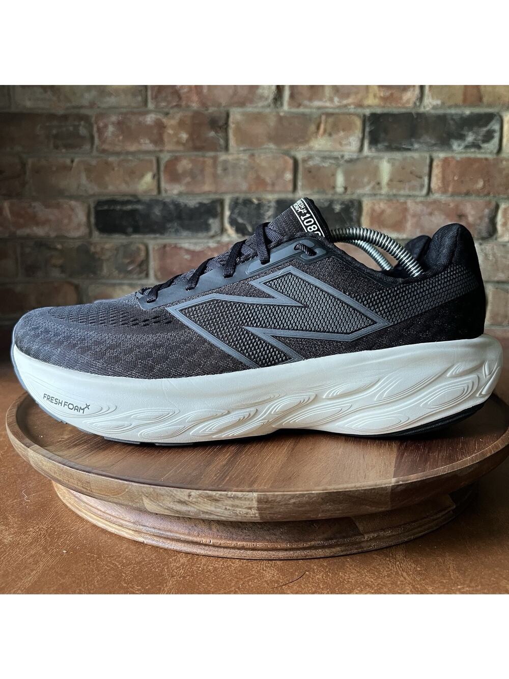 New Balance Fresh Foam X 1080v14 Womens 12 Black Sea Salt Running Shoes Sneakers